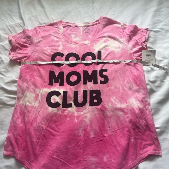 Pink and Black Tie-Dye Short Sleeve Tee - Picture 4 of 7